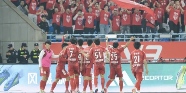 IM电竞登录入口-“吊州”不再常威出世，3:0暴击去年“状元狼”，苏超的开局太精彩|常州队|南通队|江苏足球联赛|常州|南通_新浪体育_新浪新闻